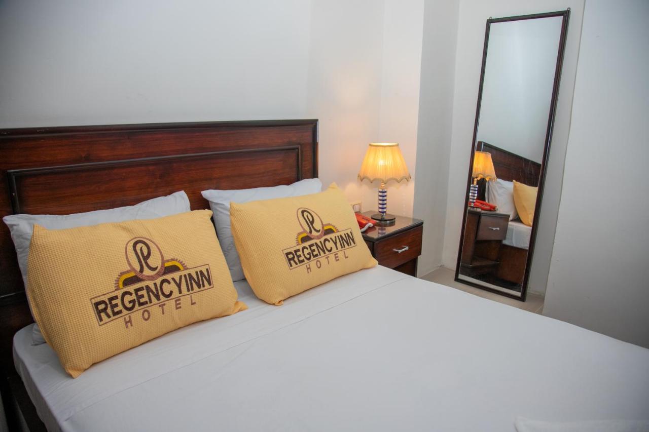 Regency Inn Kairo Exteriör bild
