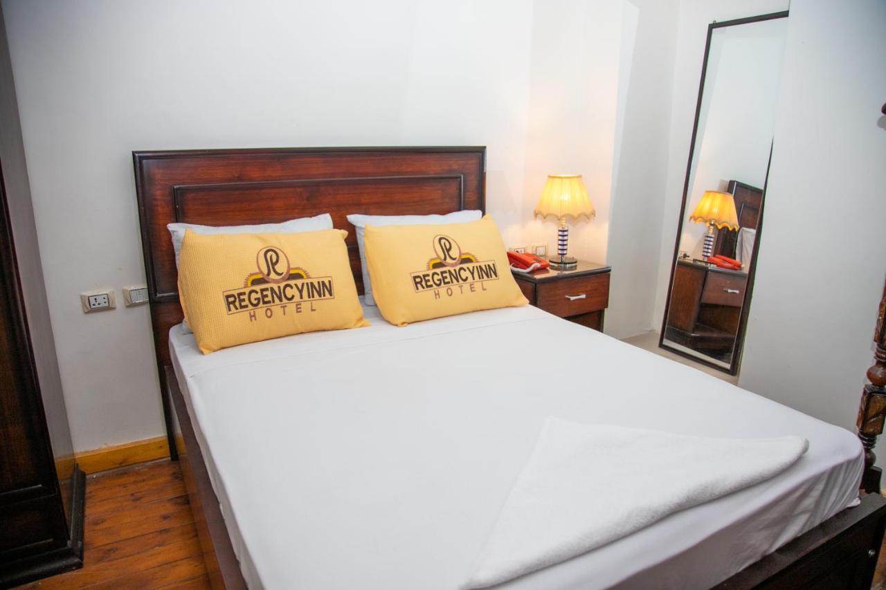 Regency Inn Kairo Exteriör bild